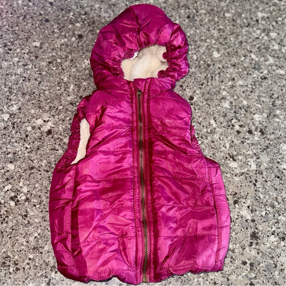 First Impressions l Pink Hooded Puffer Vest l Baby Girl’s Size: 6/9M